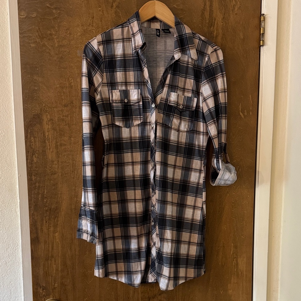 Ultra Flirt Blue and Tan Plaid Dress Shirt